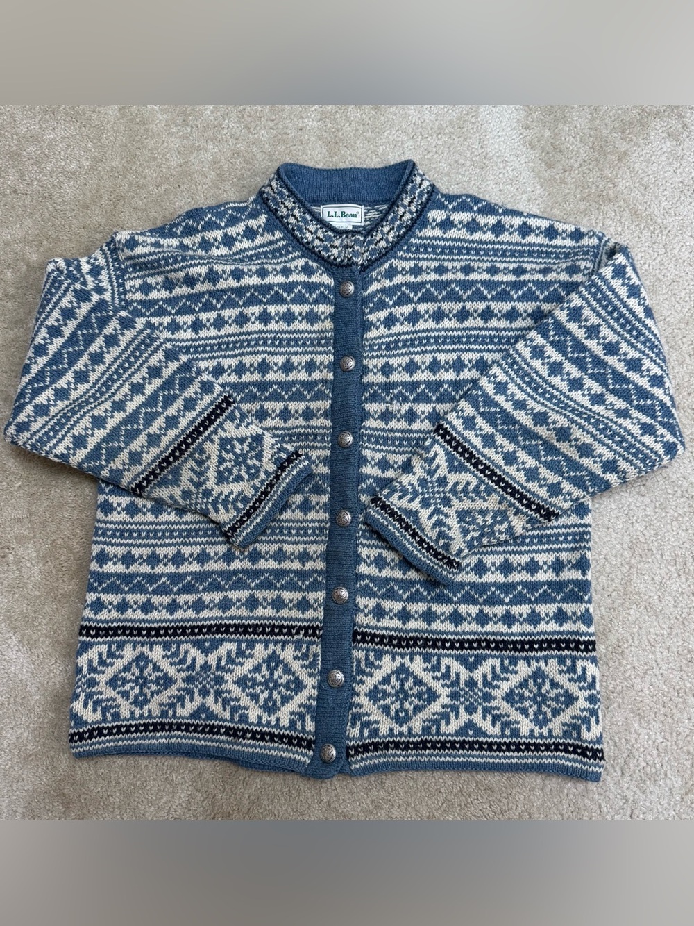 L.L. Bean Women’s M Blue and Cream Fair Isle Wool Blend Cardigan